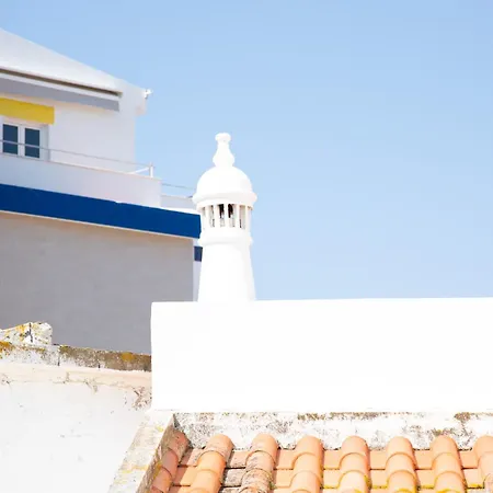 Casa Doroteia לאגוּ‏ש